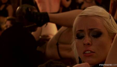 Skylar Price Is Just One of Five Girls in This Public O