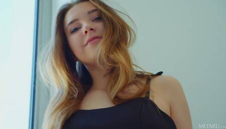 Elvera - Flower and Lingerie in HD