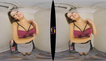 ZexyVR - Alice Katz - What To Wear