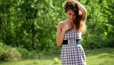 Carmela Laiema - MetArt