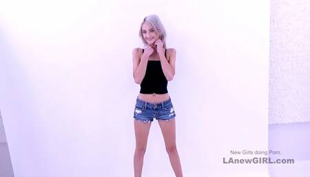 Skinny Babe gets to suck and ride cock at audition