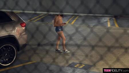 Aften Opal - Hotel Hellcat