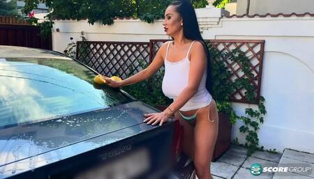 Helen Star - Bar Pick-ups Come In Handy