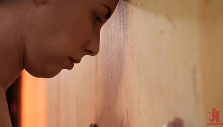 KinkFeatures - Casey Calvert