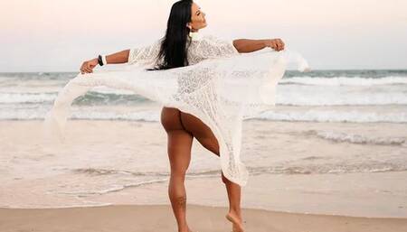 Larissa Leite on a dap gangbang with seven big cocks