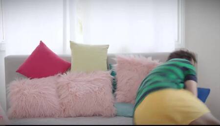 Dee Williams - Sneaky Pumpkin in HD