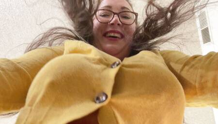 Giantess keeps you for 5 days