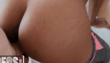 Mofos - All Natural Beauty Jazzy Jamison Is Just Ready For Her Horny & Wet Pussy To Get Spread