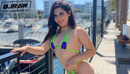 BJRAW Keira Croft is hot and bothered