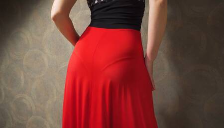Hot Milf In Tight Dress Teasing Visible Panty Line VPL
