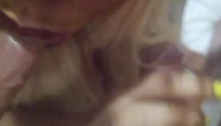 Ebony wife sucks and gets the sperm that she likes so much