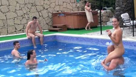 Winning lovebird's fetish sex