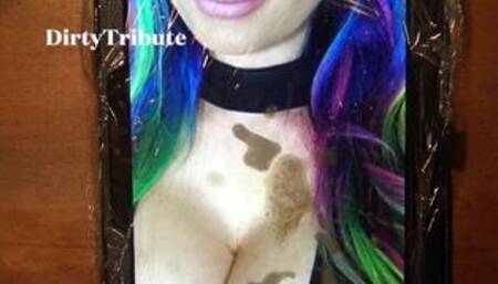 Coplay influencer and Instagram model Laura Lux cum tribute