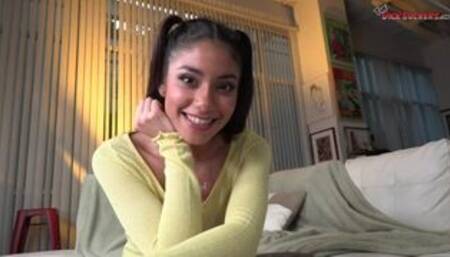 Is Xxlayna Marie the most beautiful model you've ever seen suck cock?