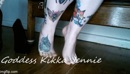 Nearly silent heel watch