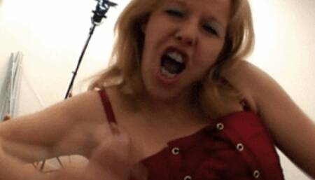 322 - Mature Woman Gives Her Lover a Perfect Handjob (WMV SD)