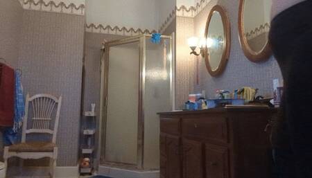 Trans Girl Shower Voyeur