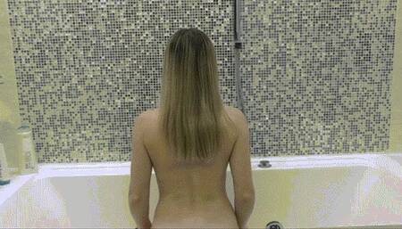 She is so hot and sexy in her soul MP4 HD 720p