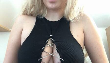 Sneezing,nose blowing and lipsticks