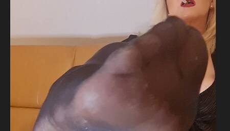 Smoking teacher MILF how she will receive you later in tutoring session