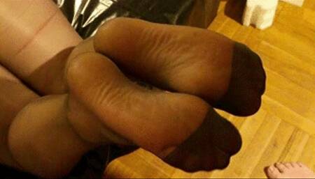 Black transparent reinforced toe nylon soles