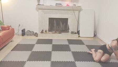 Competitive BellaLuxx vs GreasyRose