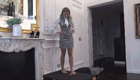 GABRIELLA - Your face is my floor 2 - INHUMAN face trampling and face stomping in the FACEBOX (BRUTAL CLIP!)