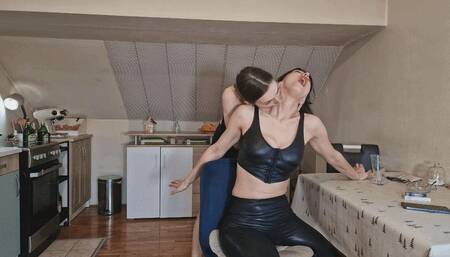 Vampire Hunter vs Vampire-wmv