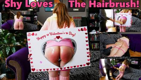 She Loves The Hairbrush! - MP4 1920x1080