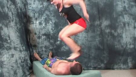 Jill Diamond, Trampoline-gymnastics on the slave, MP4-SD