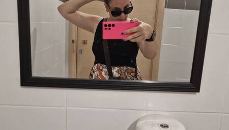 Great collection of pee in public toilets at a super special 1080HD