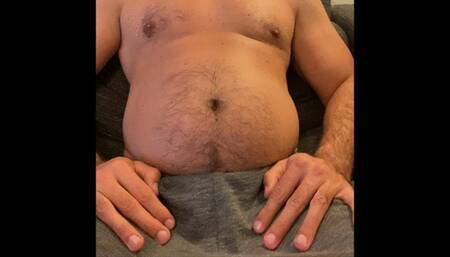 pregnant dude goes through pregnancy and gives birth