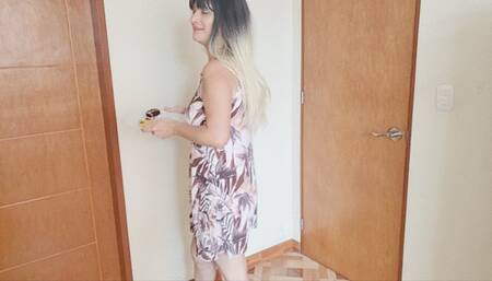 Sexy Girl Piss On Chocolate Cake