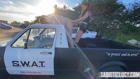 Strap-on pegging her slut in the back of a pick up truck - Miss Honour May - MP4 4K Ultra HD