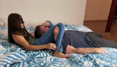 Caught On The Bed In My Head Scissors | Cruel Jeans Scissorhold