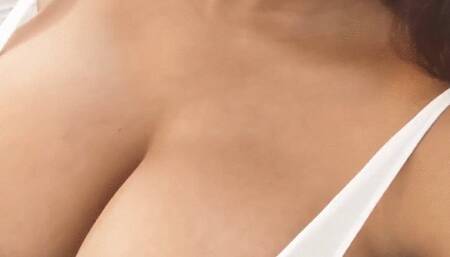 34J Tits in Slingshot Oil Play!