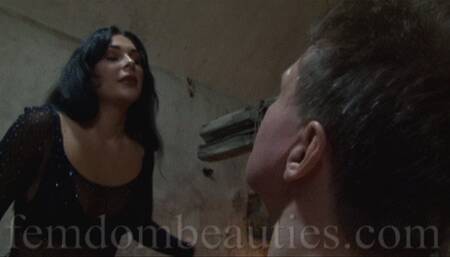 ANNA CONDA - MEAN FACE SLAPPING