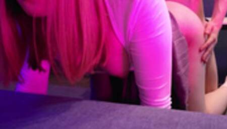 I came to an English lesson with a tutor, but everything did not go according to plan. -Russian with