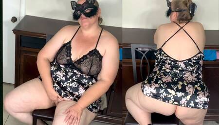 SSBBW blonde milf big wet juicy pussy drilled by huge dildo