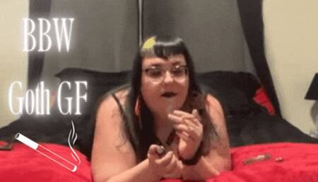 Smoking Goth Girl (720p)
