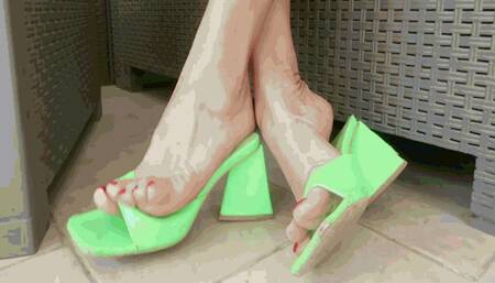 Tapping and popping MP4(1920x1080)FHD