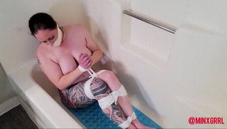 MinxGrrl - Bound and Gagged in the Shower (MP4 Format)