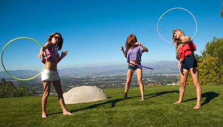 Dollish Staci Carr and Emma Stone at teens scene