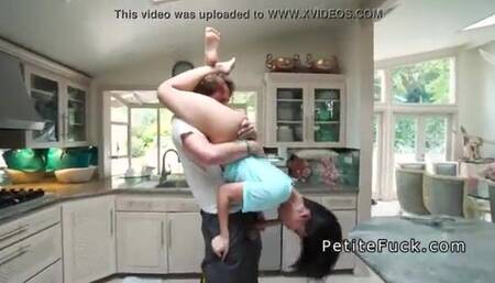 Cindy Starfall - Showing her pussy to the plumber