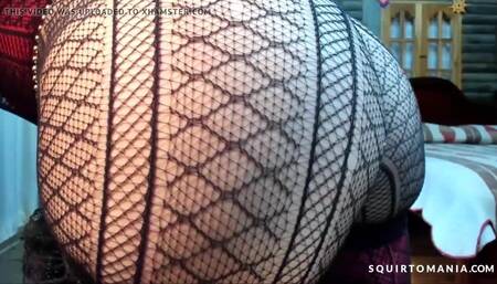 Little_Izzi - Xmas Squirting (CB)