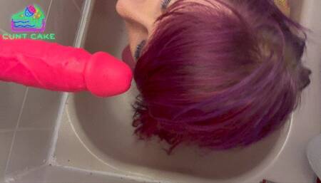 Pissing in my Pink Leggings