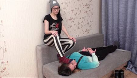 Lovely rubs feet against napping girl's face, lec274x 1080p