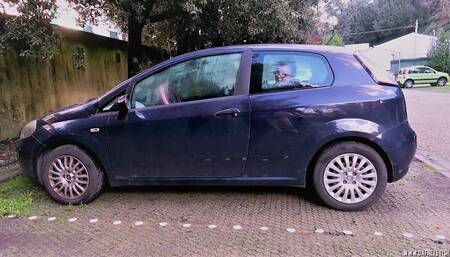 Layla e la macchina rimbalzante - Layla and the bouncing car