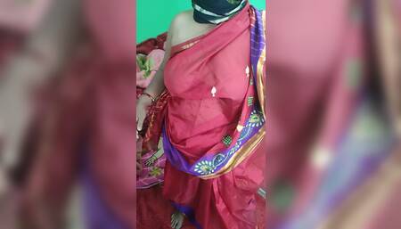 Indian curvy bhabi dance in re sharee and showing her naked body