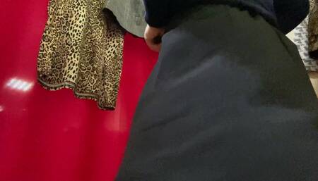 Big belly and huge ass in the fitting room. Do you want to watch me?